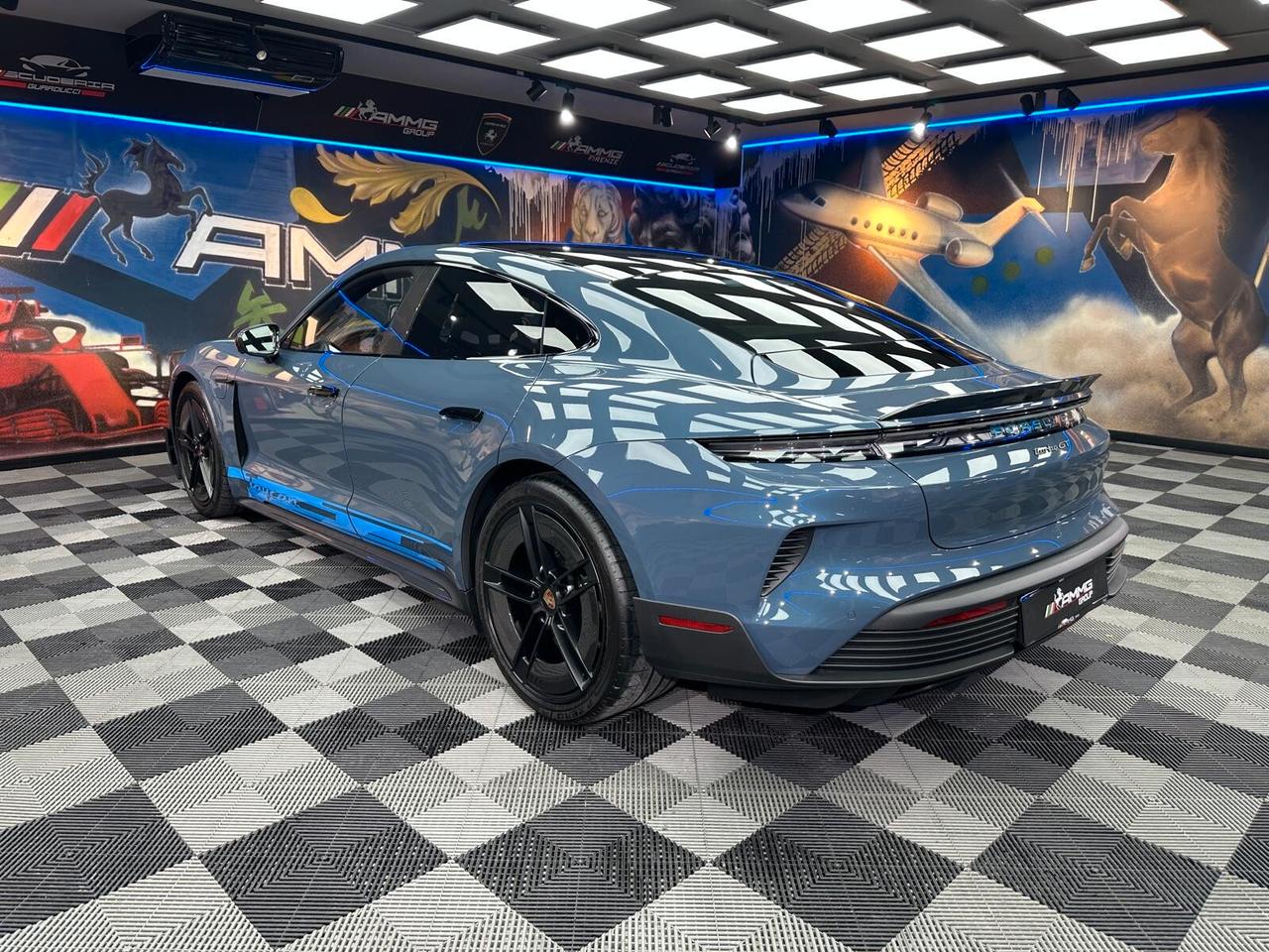 Porsche Taycan turbo GT 1108 CV (333)