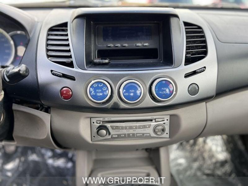 Mitsubishi L200 L200 2.5 DI-D/136CV Double Cab
