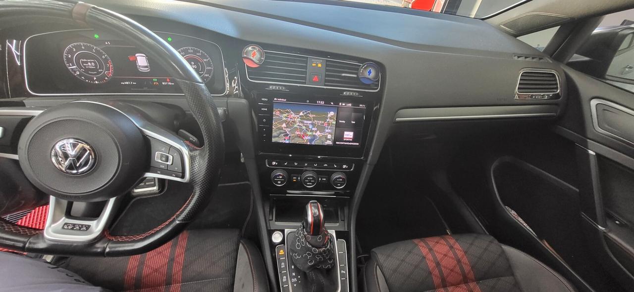 Volkswagen Golf GTI Golf GTI 2.0 TSI TCR DSG 5p.