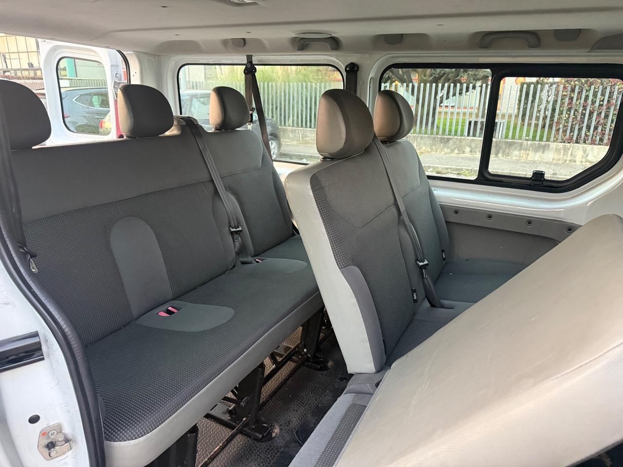 Opel Vivaro 29 2.0 CDTI 120CV PC-TN Combi 9 posti Easytronic