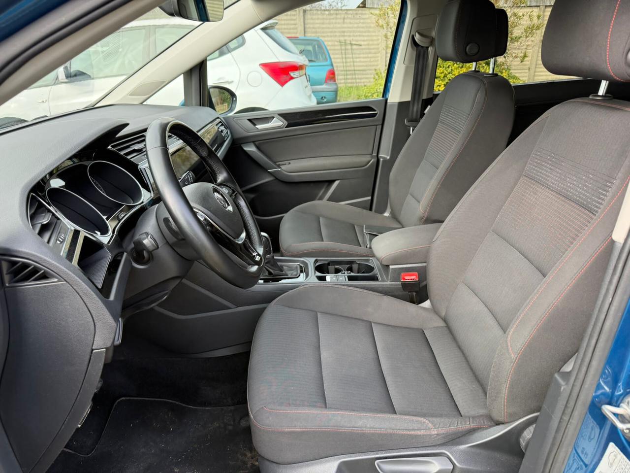 Volkswagen Touran 1.4 TSI ACT DSG Business Technology