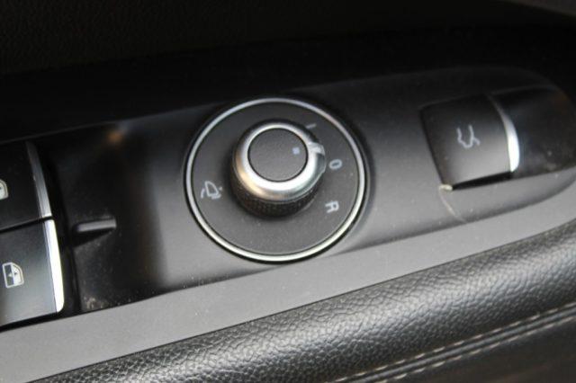 ALFA ROMEO Stelvio 2.2 Turbodiesel AT8 RWD AUTOCARRO 5 POSTI