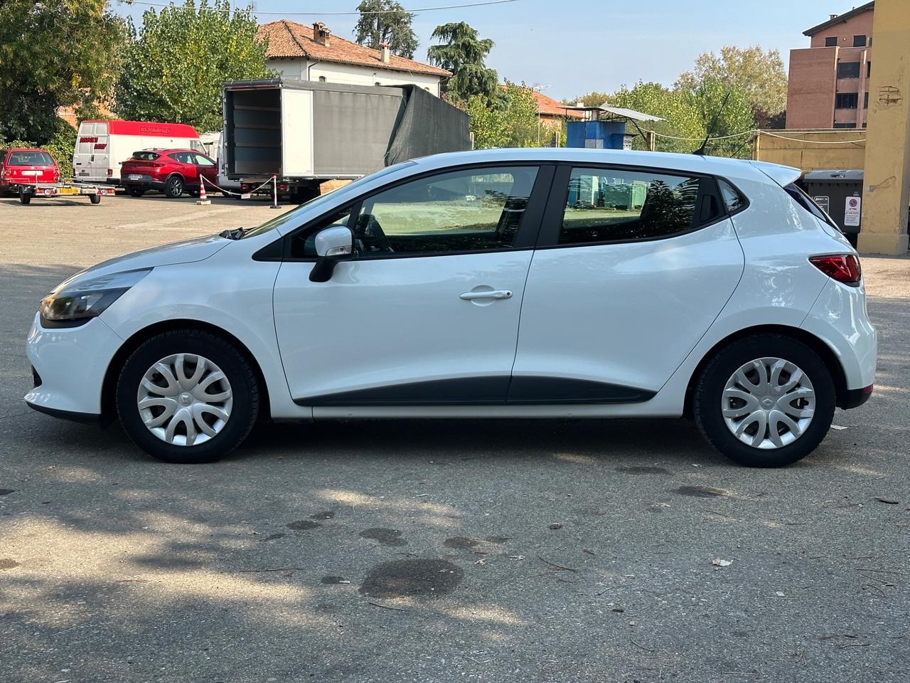 Renault Clio 1.5 dCi 8V 75CV 5 porte Costume National