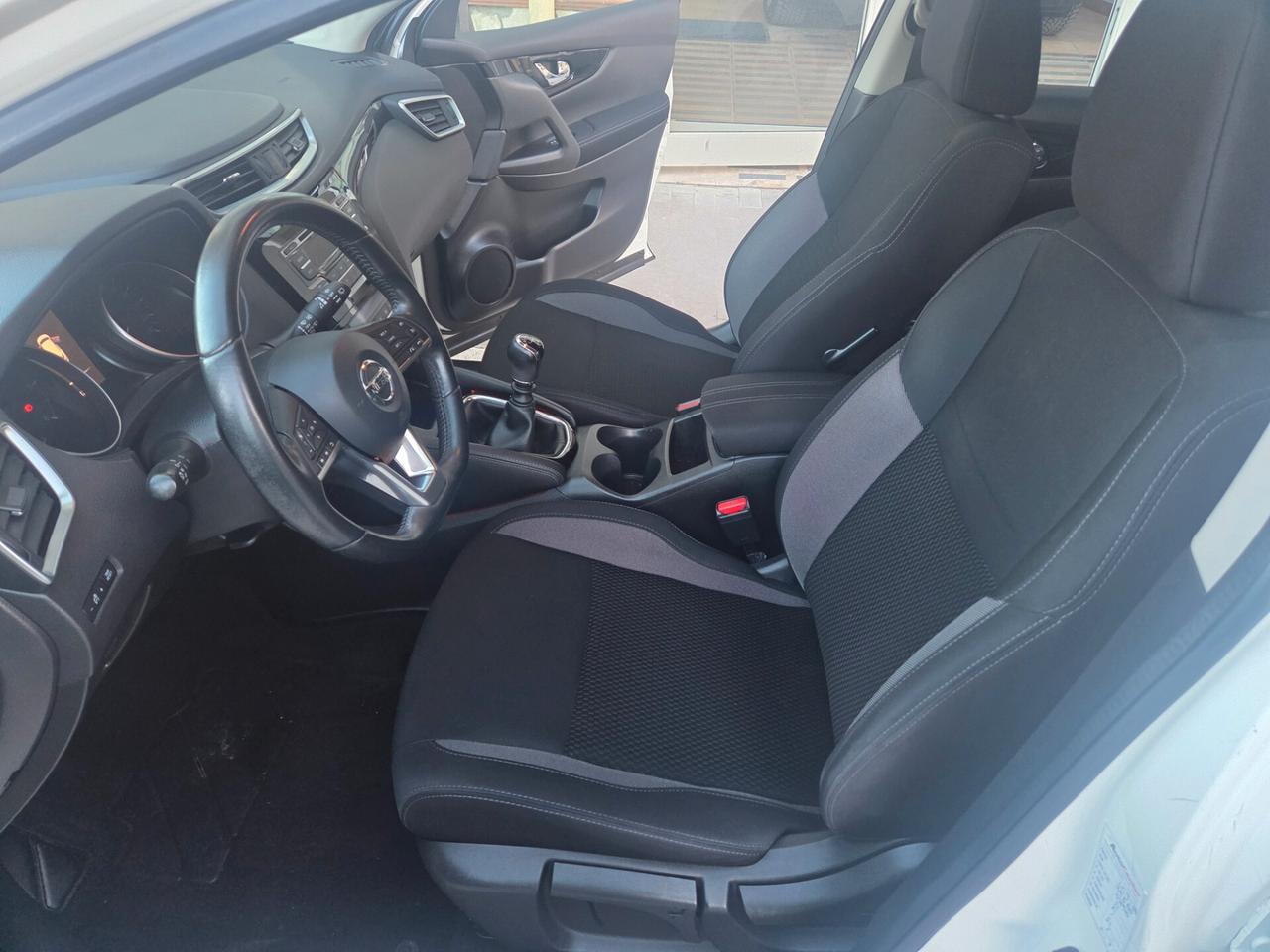 NISSAN QASHQAI ANNO 2018 SOLI KM 100000 CERTIFICATI