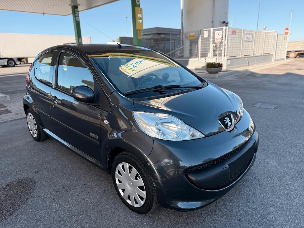 Peugeot 107 1.0 68CV 5p. Sweet Years