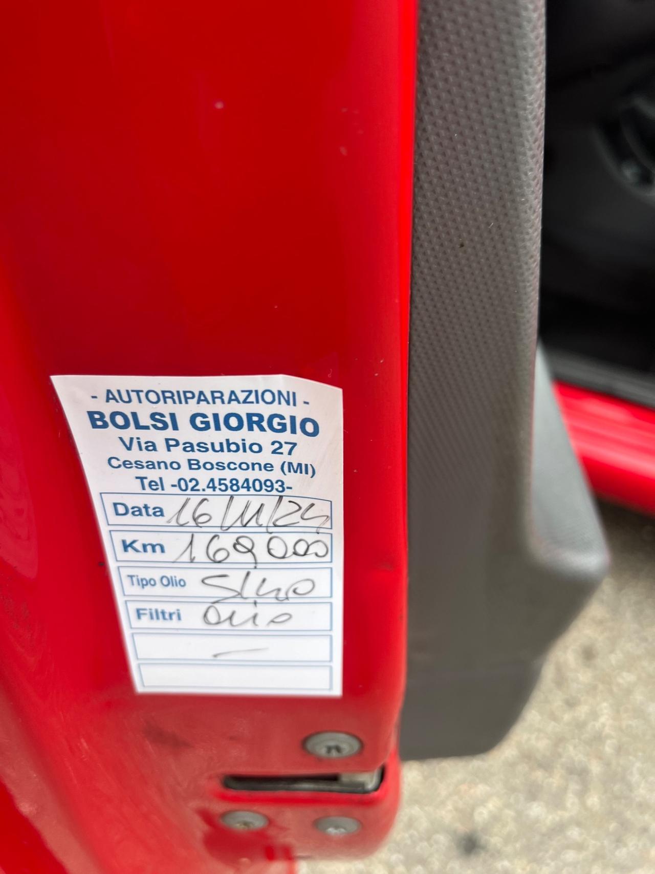 Toyota Aygo 1.0 12V VVT-i 5 porte Sol GPL/68CV/neopatentato