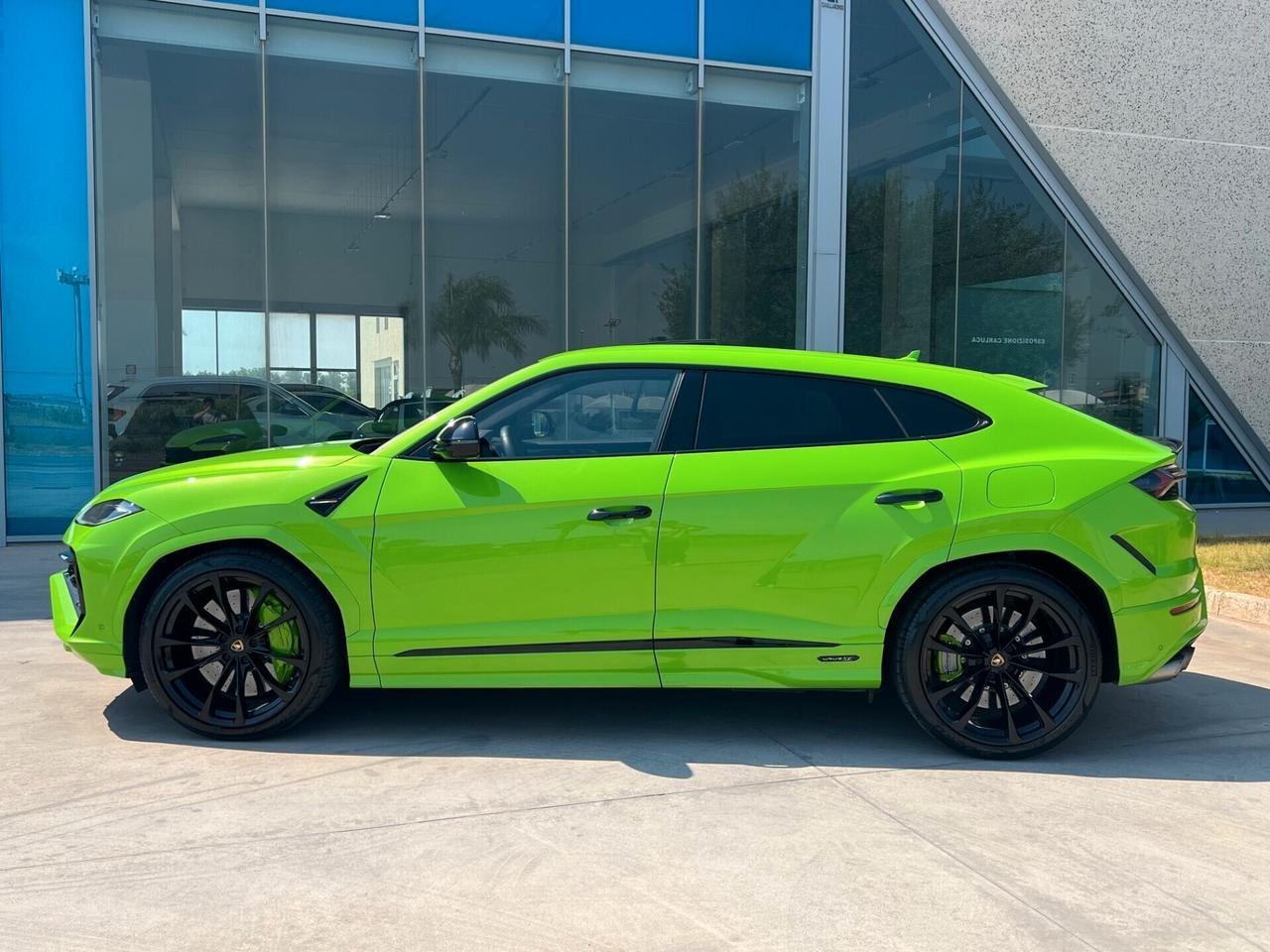 Lamborghini Urus 620CV 4.0 V8 phev SE - possibilità noleggio no scoring