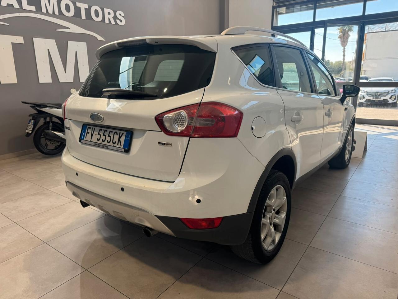 Ford Kuga Kuga+ 2.0 TDCi 140 CV 2WD DPF
