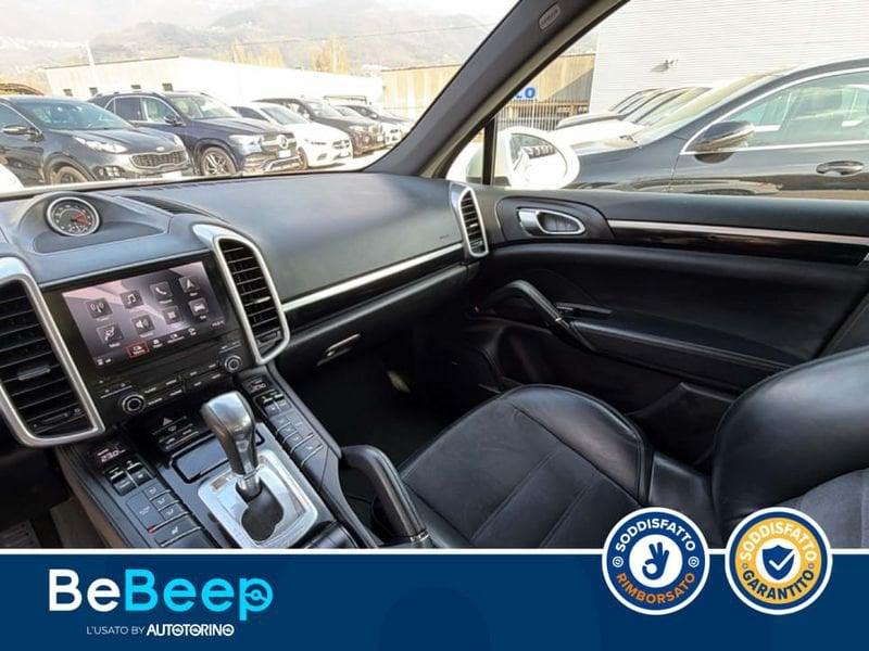Porsche Cayenne 3.0 PLATINUM EDITION TIPTRONIC