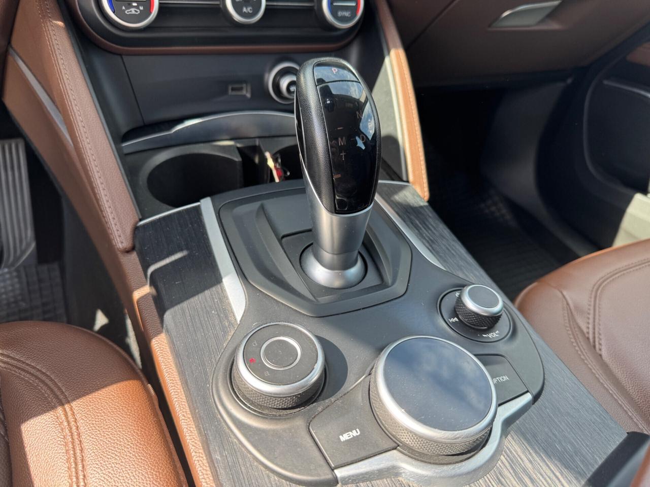 Alfa Romeo Stelvio 2.2 Turbodiesel 190 CV AT8 Q4 Executive