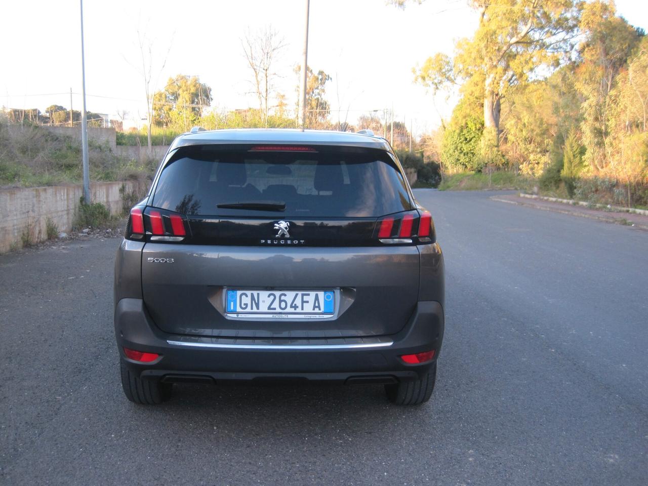 Peugeot 5008 BlueHDi 130 S&S EAT8 Allure Pack