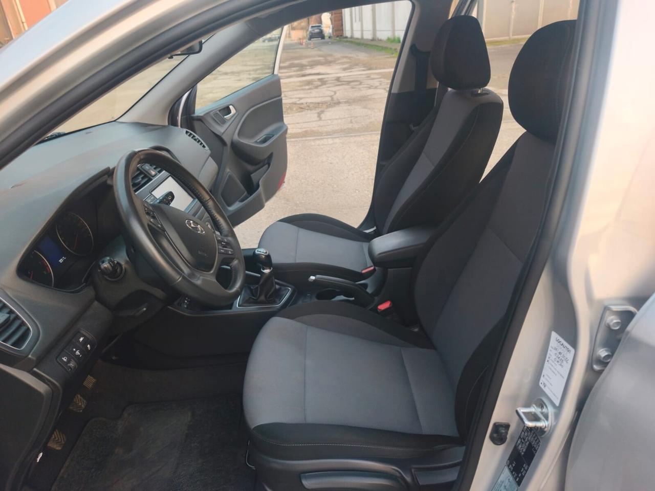 Hyundai i20 2020---1.2 Benzina Neopatentati