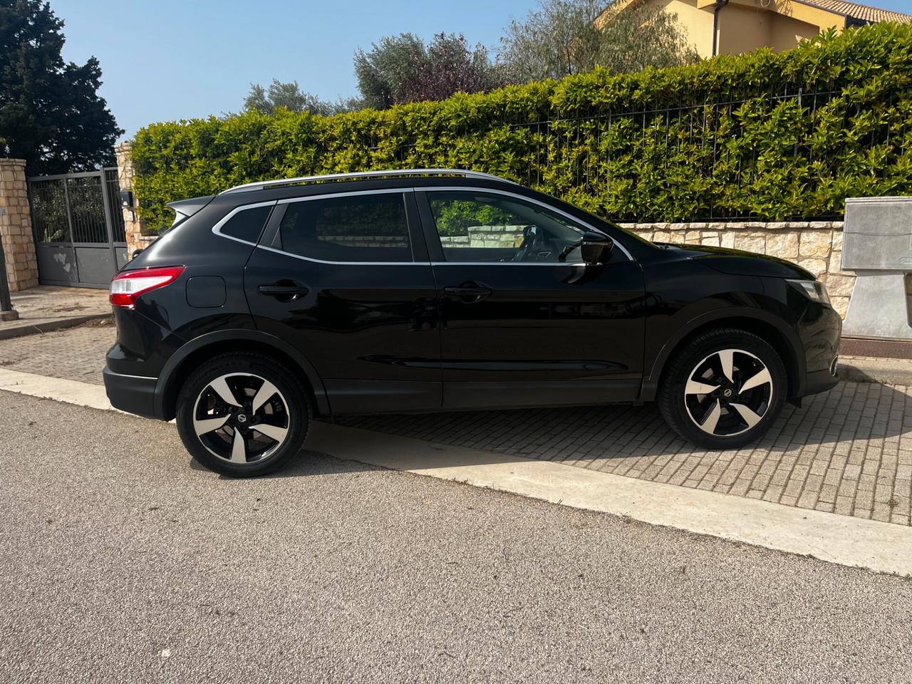 Nissan Qashqai 1.5 dCi 360