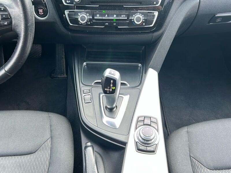 BMW Serie 3 316d Business Advantage Touring autom.