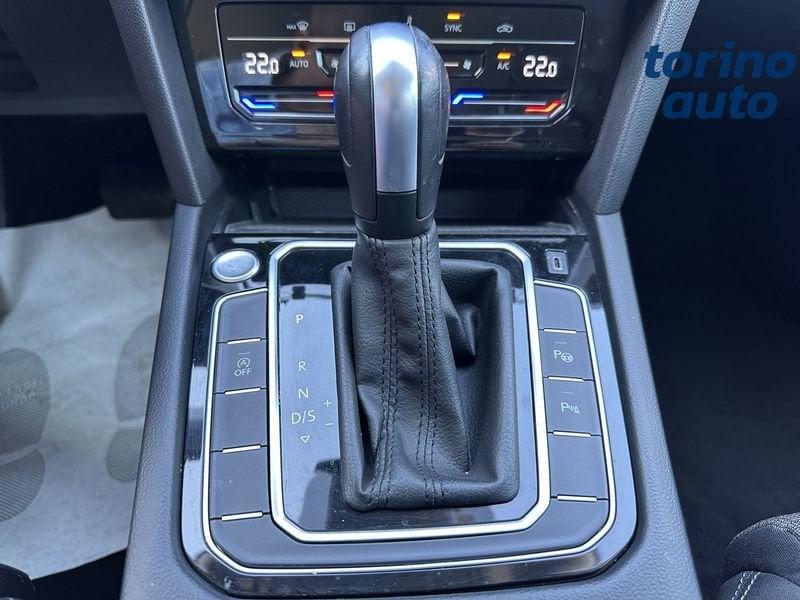 Volkswagen Passat Passat Variant 2.0 TDI SCR EVO DSG Business