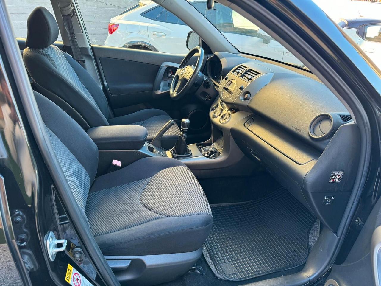 Toyota RAV 4 RAV4 2.2 D-4D 136 CV