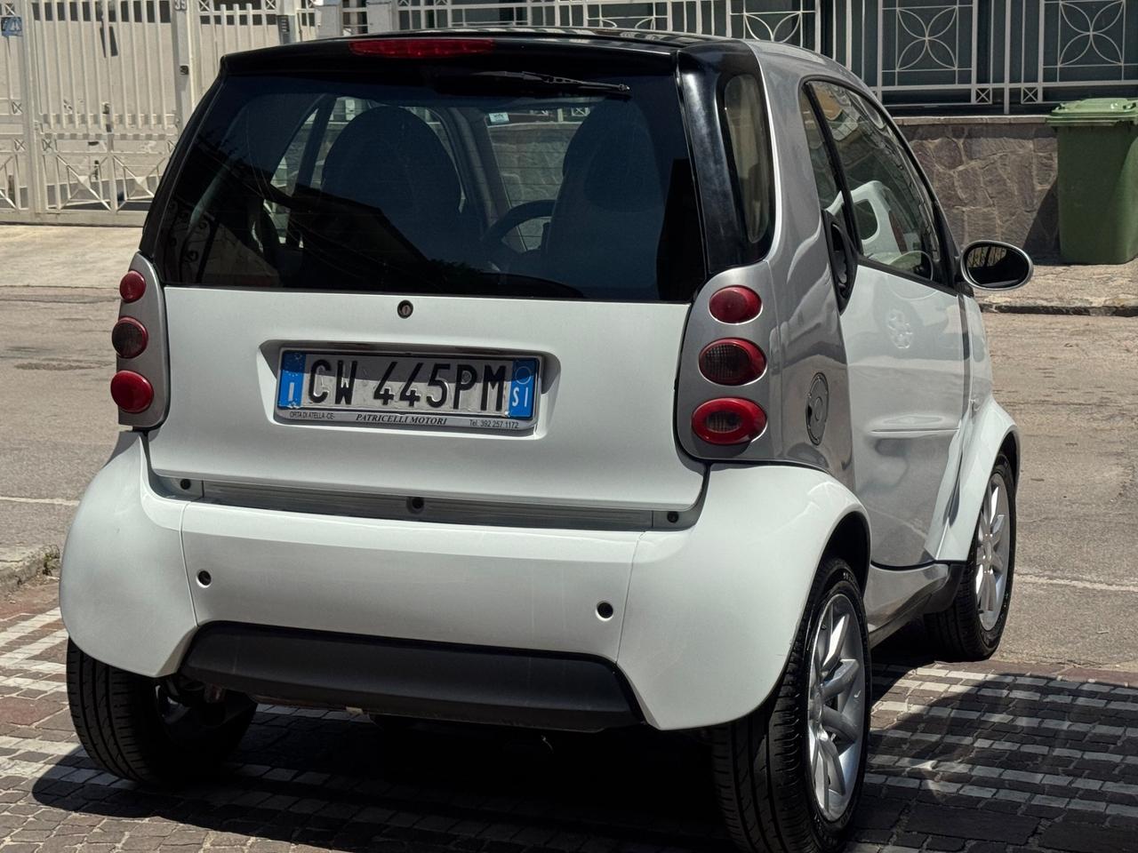 Smart ForTwo 700 coupé pulse (45 kW)