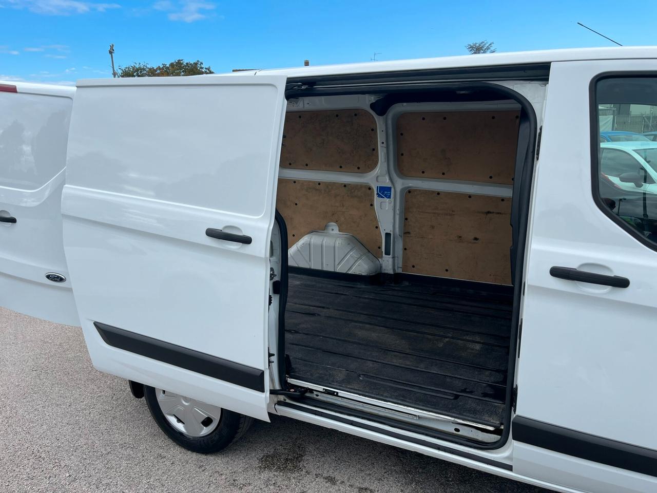 Ford Transit Custom 320 2.0 EcoBlue 130 PC Furgone Titanium