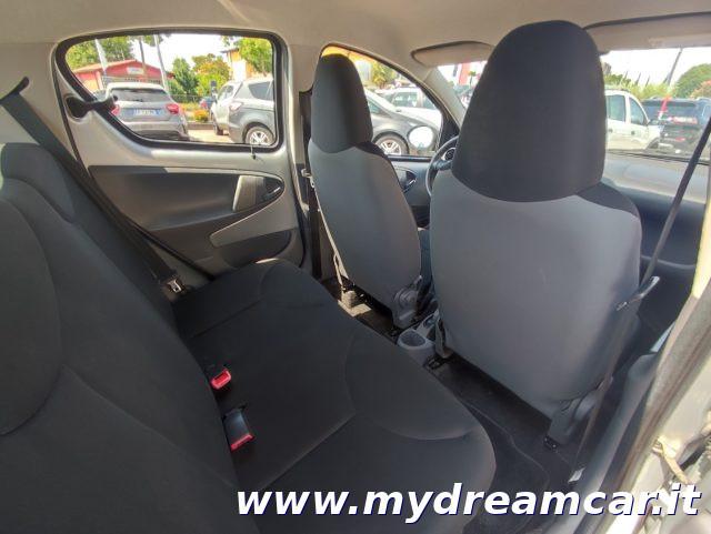 TOYOTA Aygo 1.0 Now Connect NEOPATENTATI