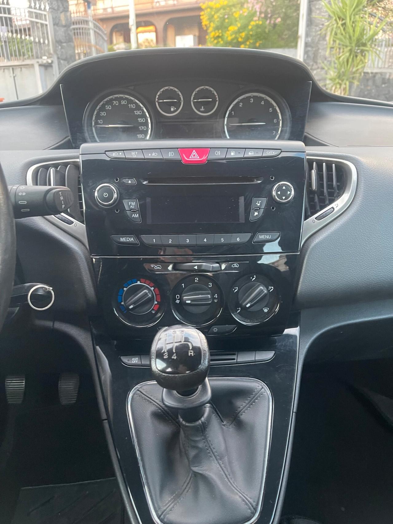 Lancia Ypsilon 1.2 69 CV 5 porte GPL Ecochic