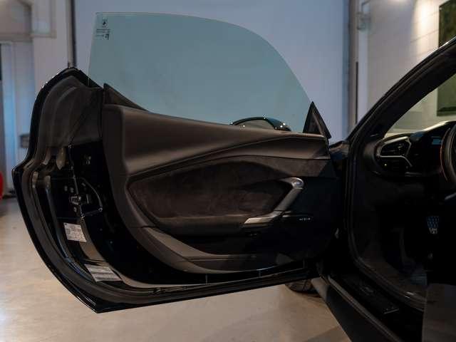 Ferrari 296 GTS 3.0+LIFT+CARBONIO+VOLANTE LED+SCUDETTI+CERCHI DIAMANTATI+VETTURA ATELIER+IVA ESPOSTA+