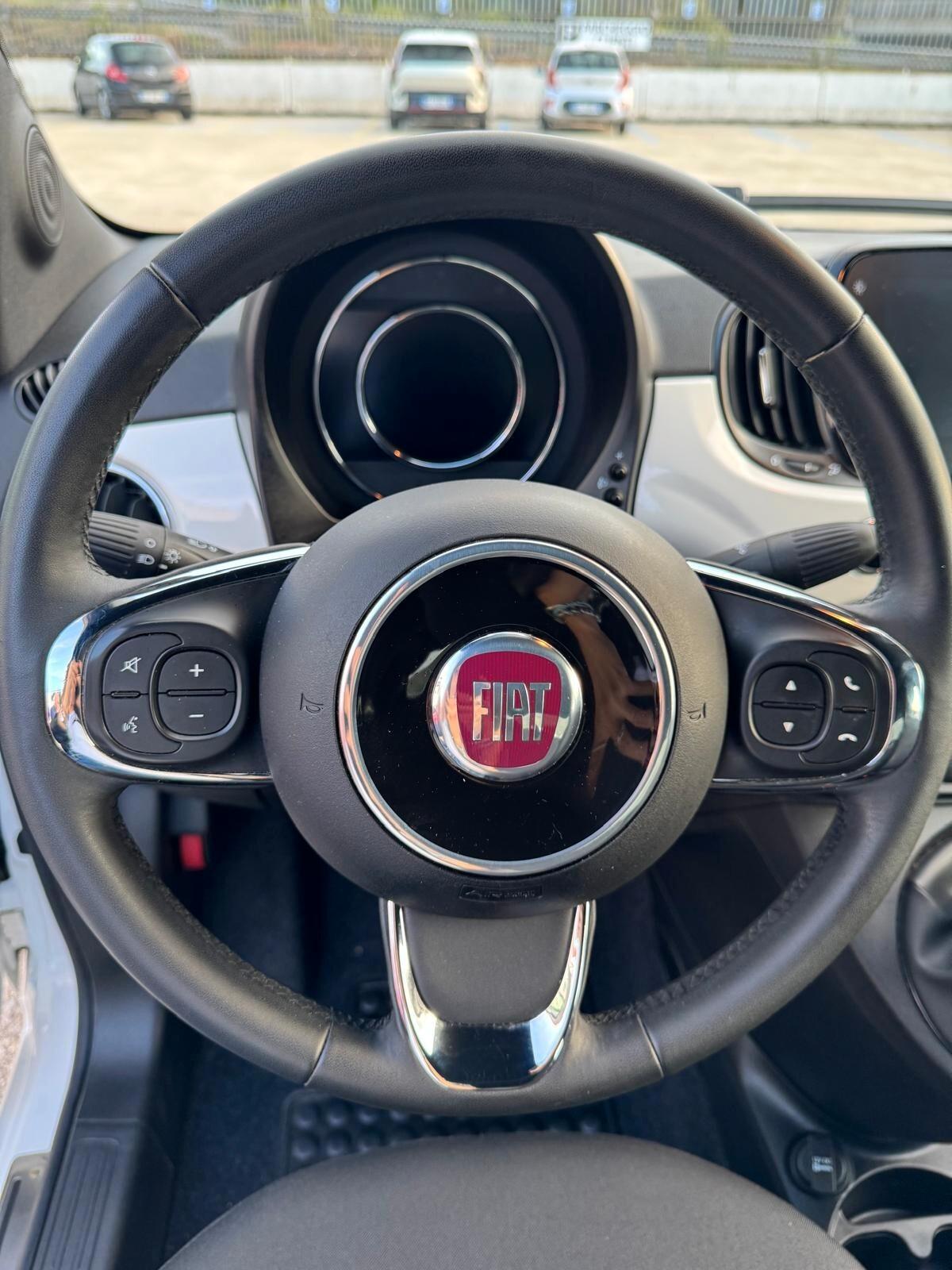 Fiat 500 C 1.0 Hybrid Dolcevita "IN ARRIVO"