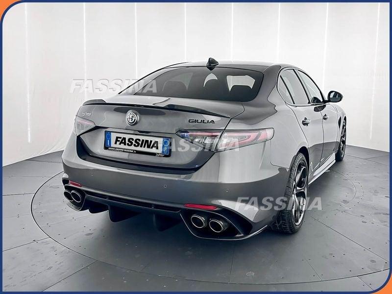 Alfa Romeo Giulia Giulia 2.9 V6 Bi-Turbo AT8 Quadrifoglio