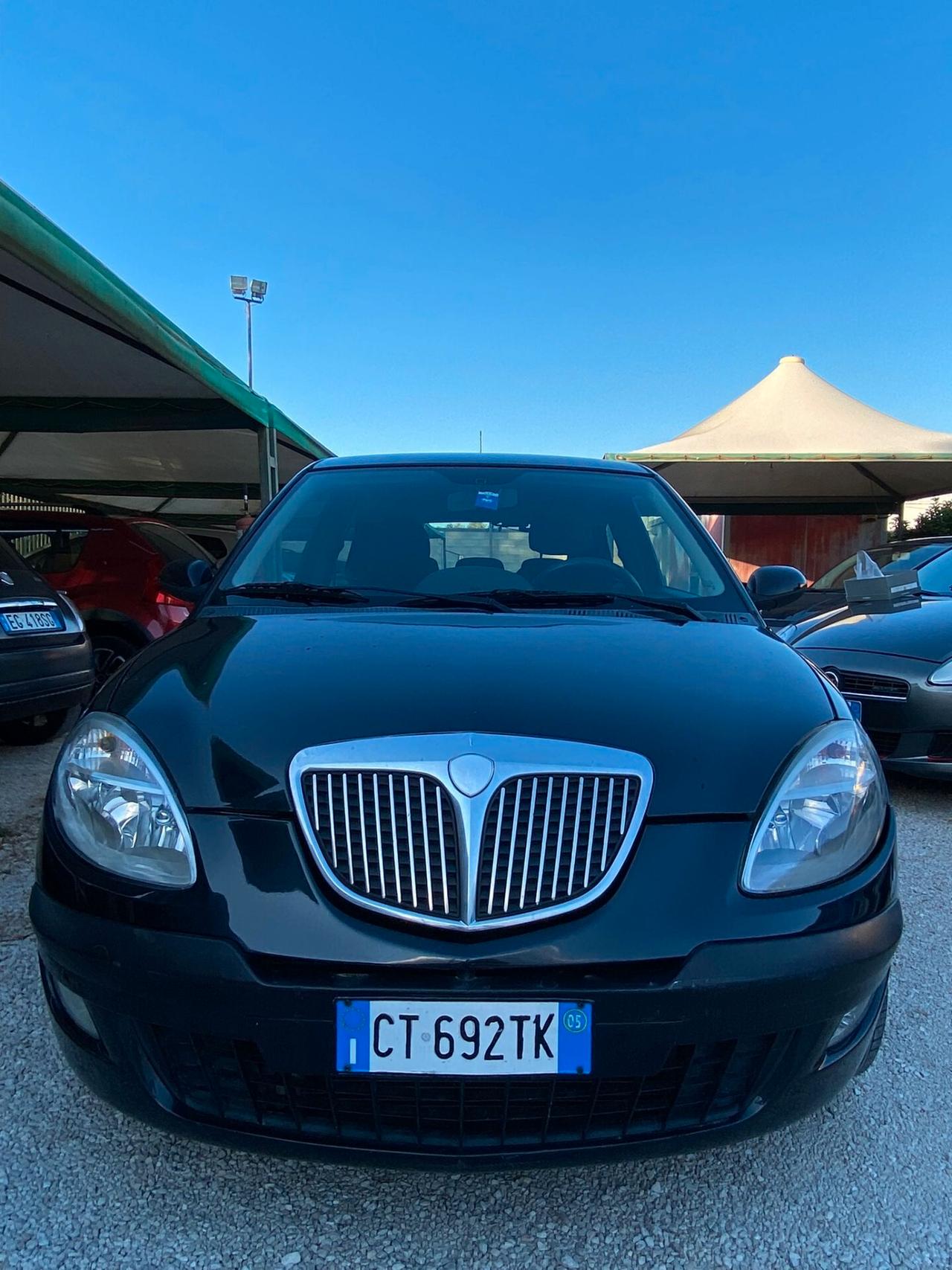 Lancia Ypsilon 1.2