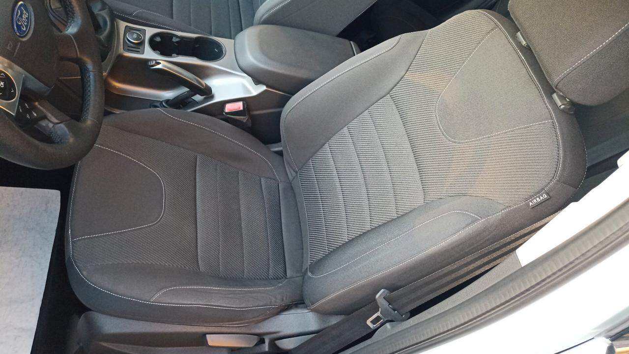 Ford Kuga 2.0 TDCI 140 CV Titanium 2WD
