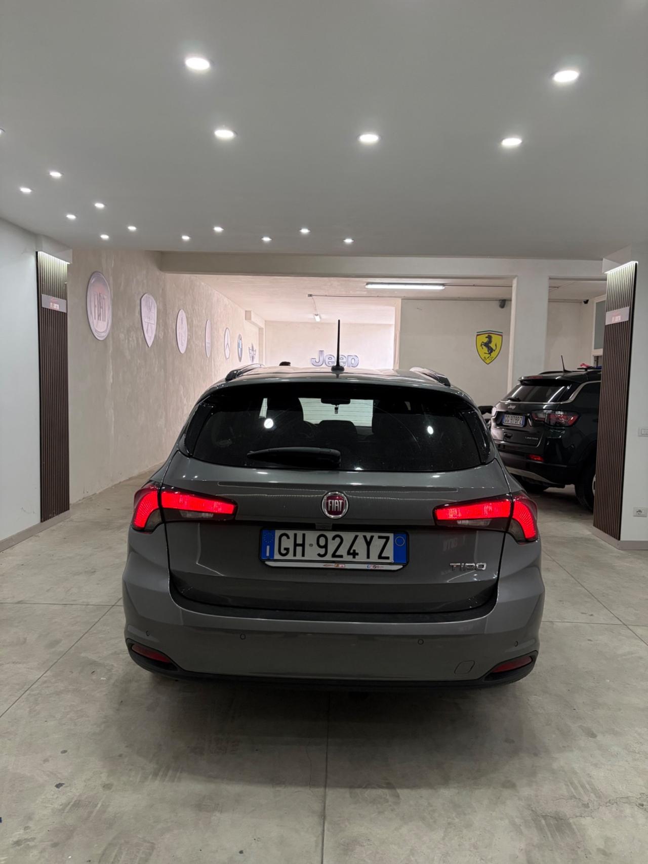 Fiat Tipo 1.6 Mjt S&S SW Lounge