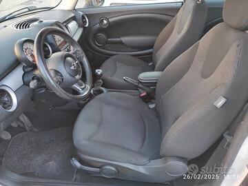 Mini Mini 1.6 16V One (55kW)