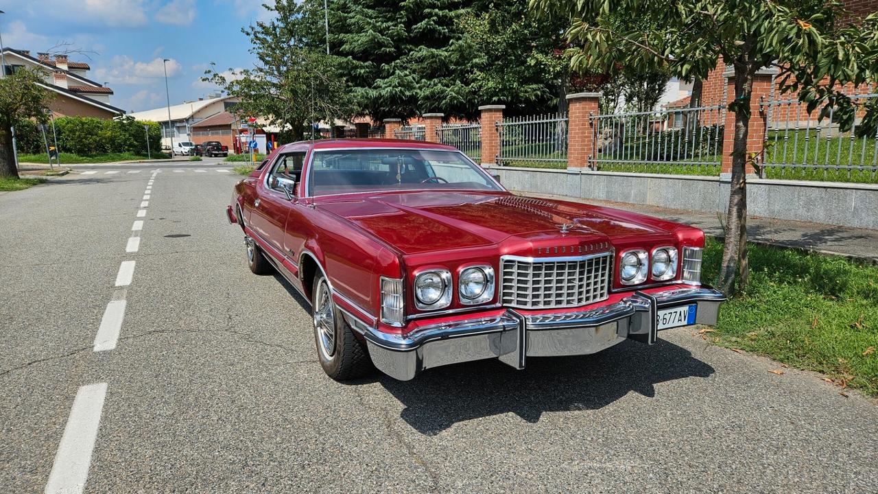 FORD THUNDERBIRD 1976