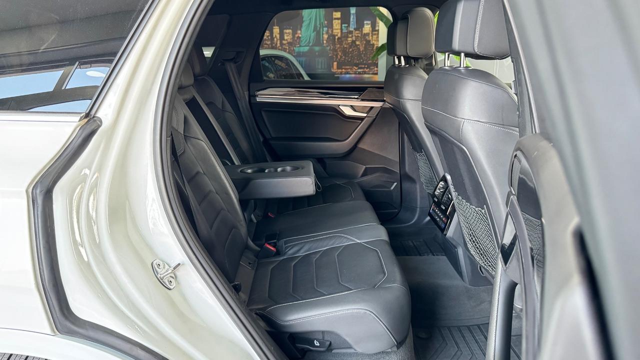 Volkswagen Touareg 3.0 V6 TDI SCR R-Line