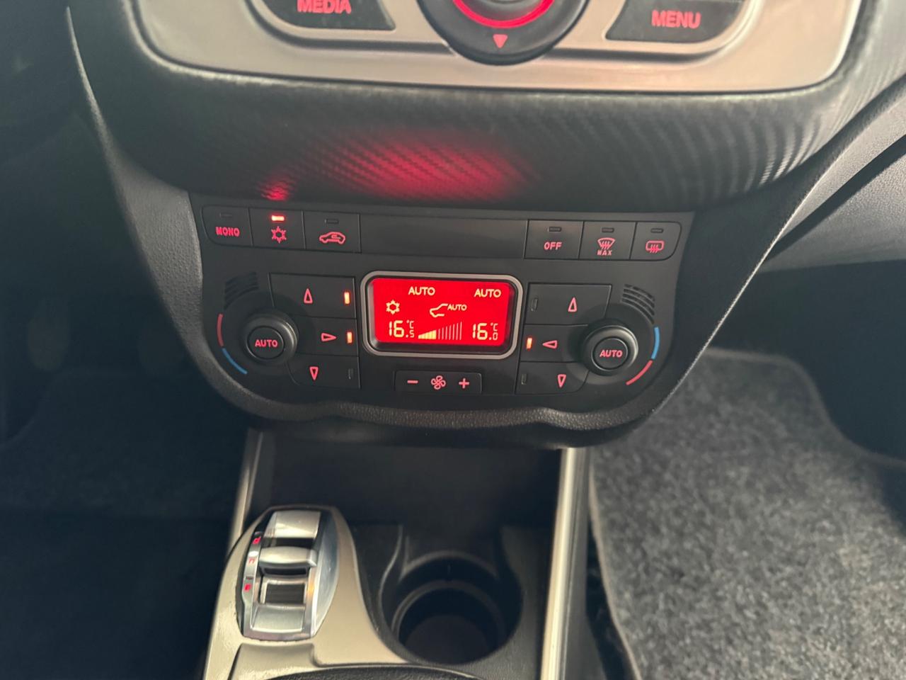 Alfa Romeo MiTo Sport pack 1.4 benz/ metano guidabile da neop