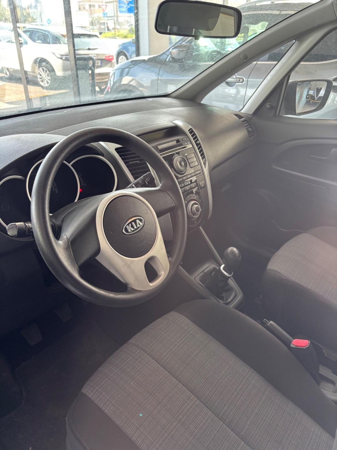 Kia Venga 1.4 GPL Easy