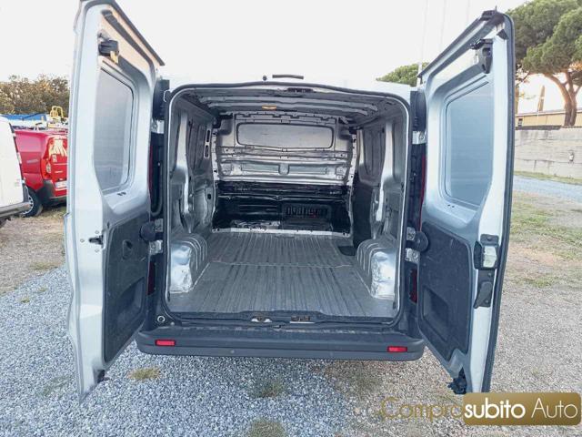 RENAULT Trafic T27 1.6 dCi 120CV + IVA 22%