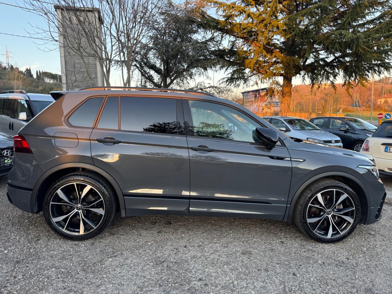 Volkswagen Tiguan 2.0 TDI 200 CV SCR DSG 4MOTION R-Line