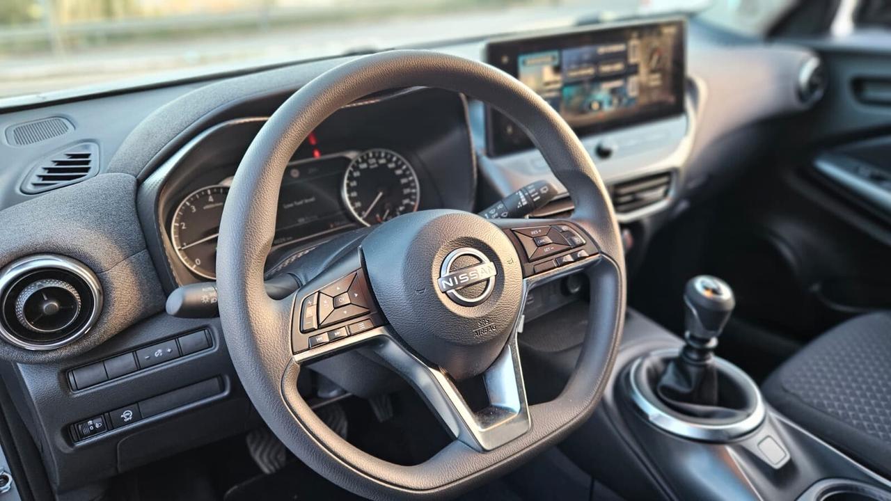 Nissan Juke 1.0 DIG-T 114 CV Acenta (4000Km)