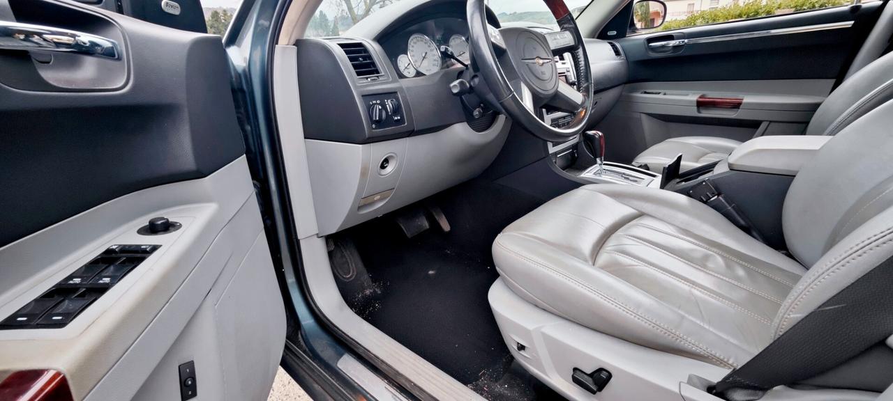 Chrysler 300C 3.0 V6 CRD cat DPF Sedan