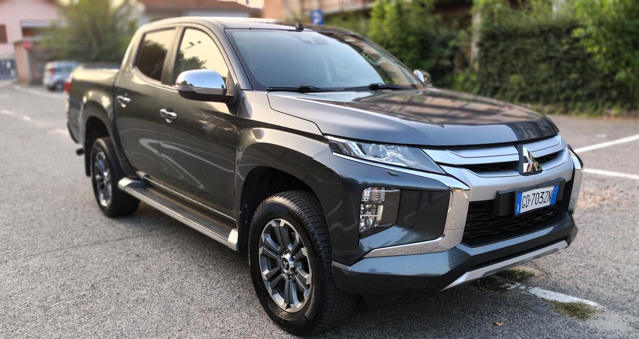 Mitsubishi L200 2.3D Double Cab 4x4 Intense Gancio