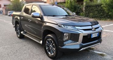 Mitsubishi L200 2.3D Double Cab 4x4 Intense Gancio