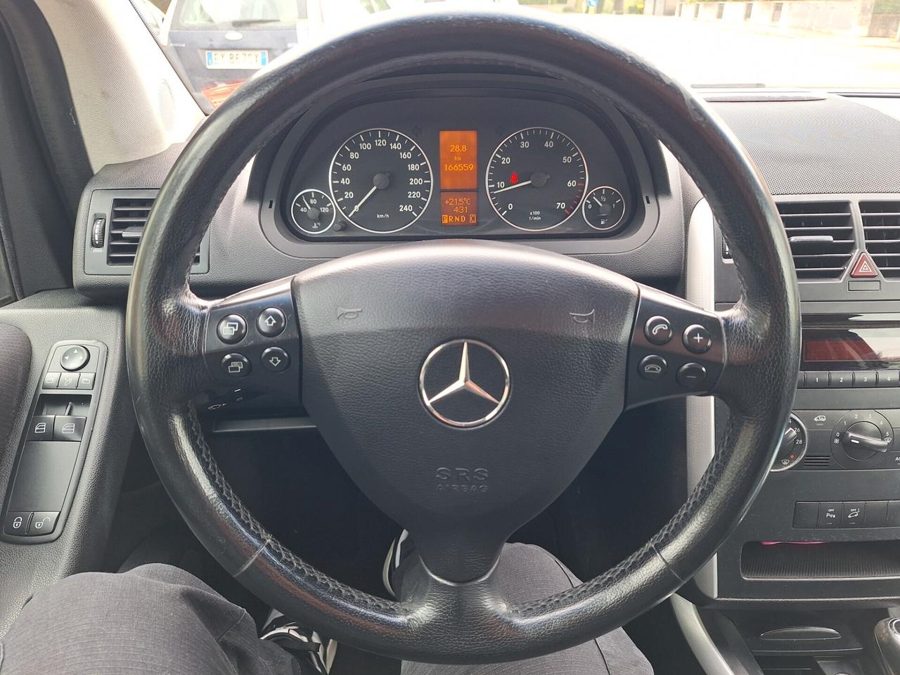 Mercedes-benz A 170 Coupé Avantgarde GPL TETTO CAMBIO AUTOMATICO 7G NEOPATENTATI