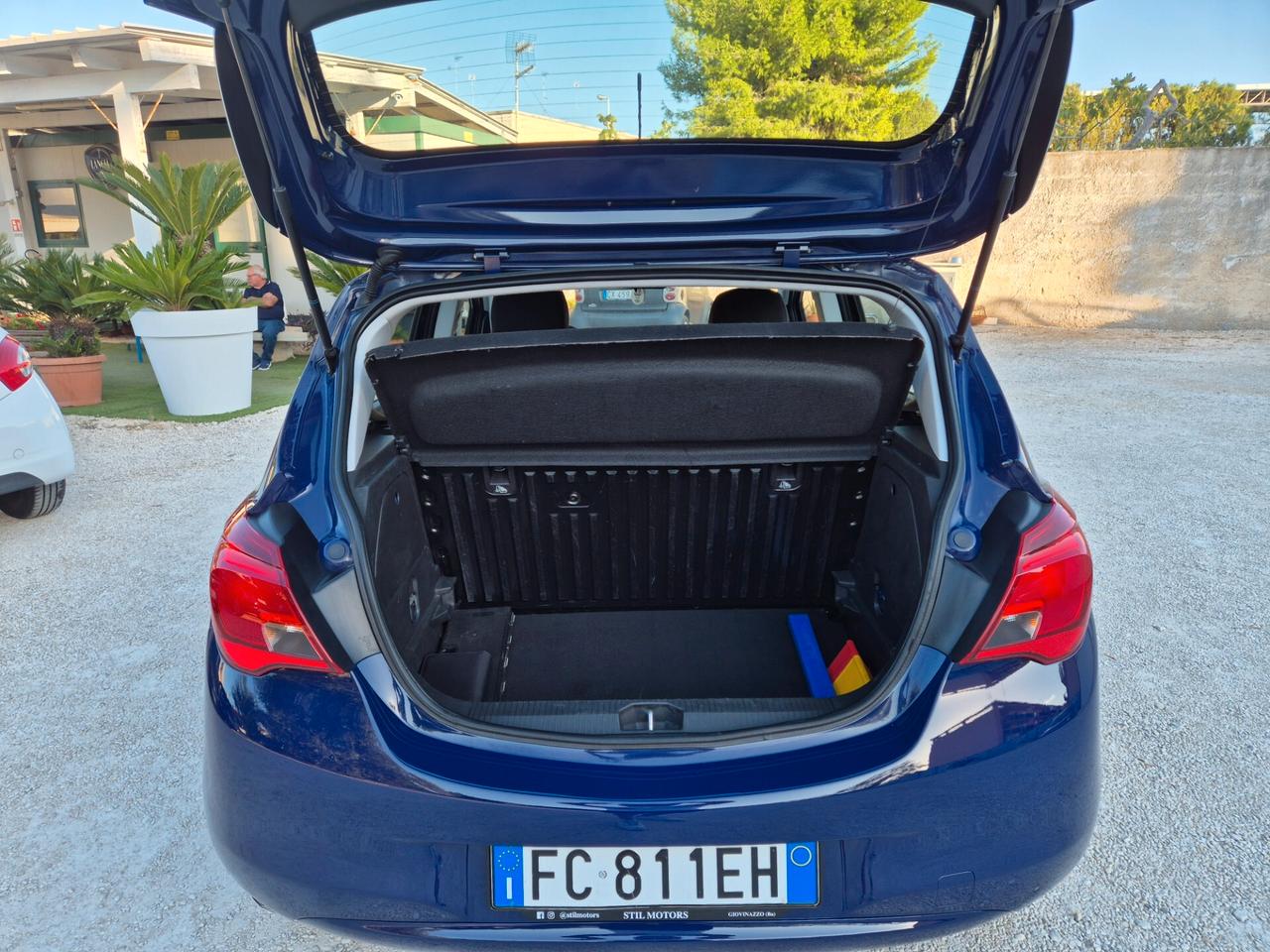 Opel Corsa 1.2 5 porte