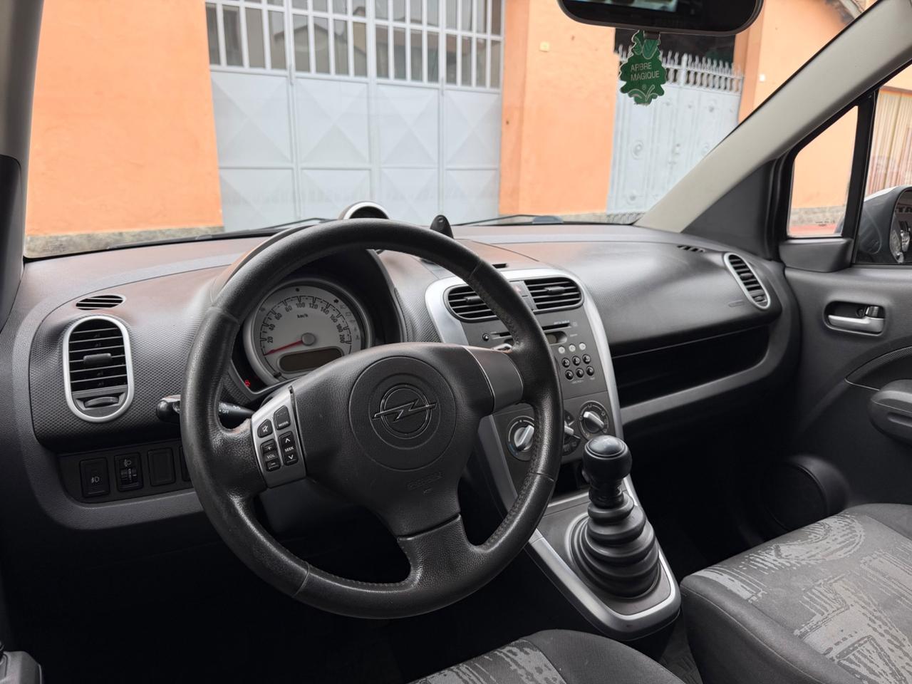 Opel Agila 1.2 16V 94CV