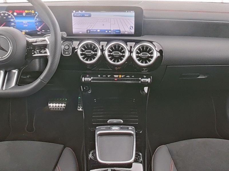 Mercedes-Benz CLA S.Brake CLA 180 Automatic Shooting Brake AMG Line Advanced Plus