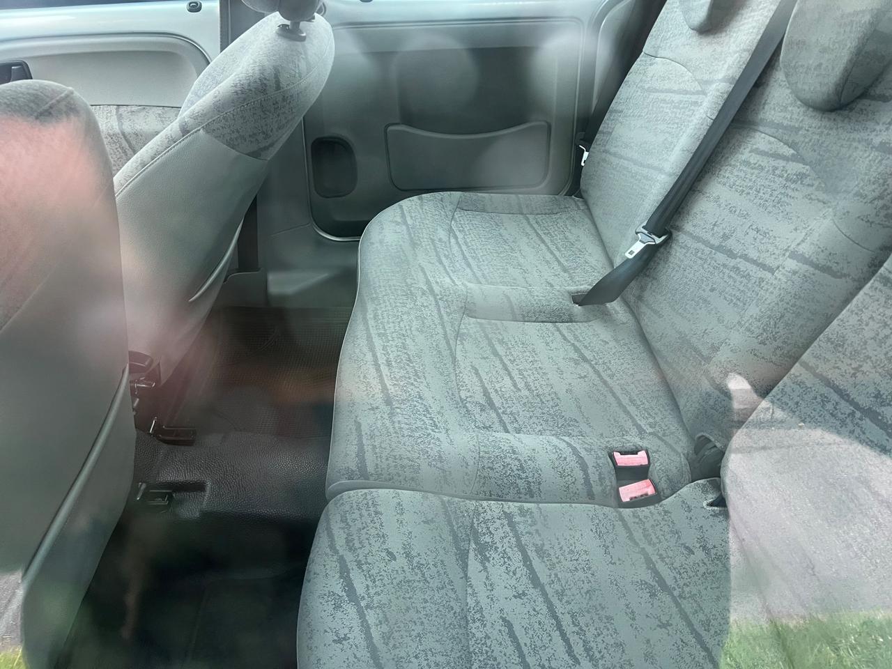 Renault Kangoo 1.2 16V 4p. Authentique