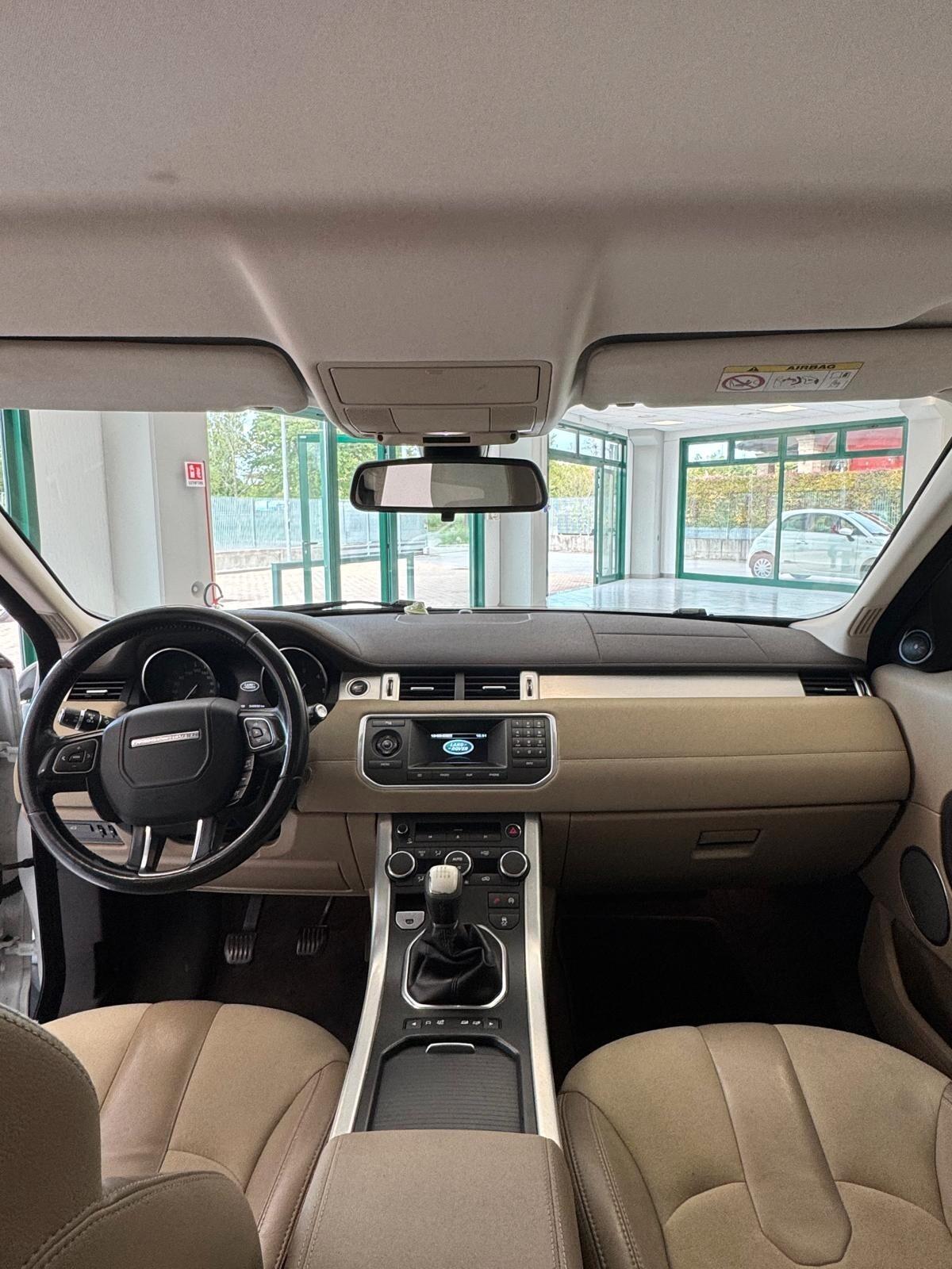 Land Rover Range Evoque 2.2 TD4 5p. Prestige