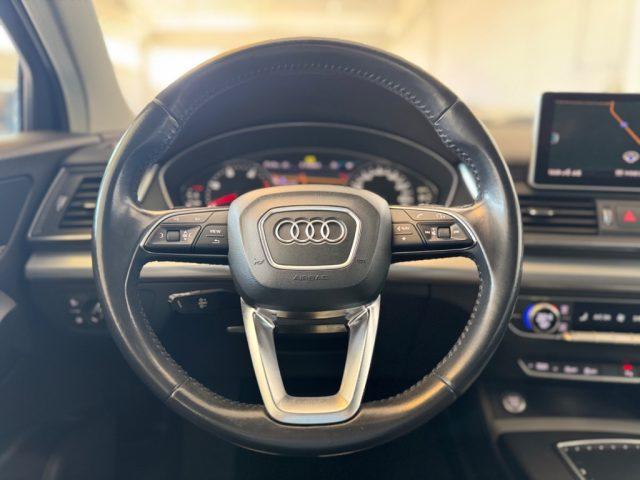 AUDI Q5 2.0 TDI quattro S tronic //SERVICE//
