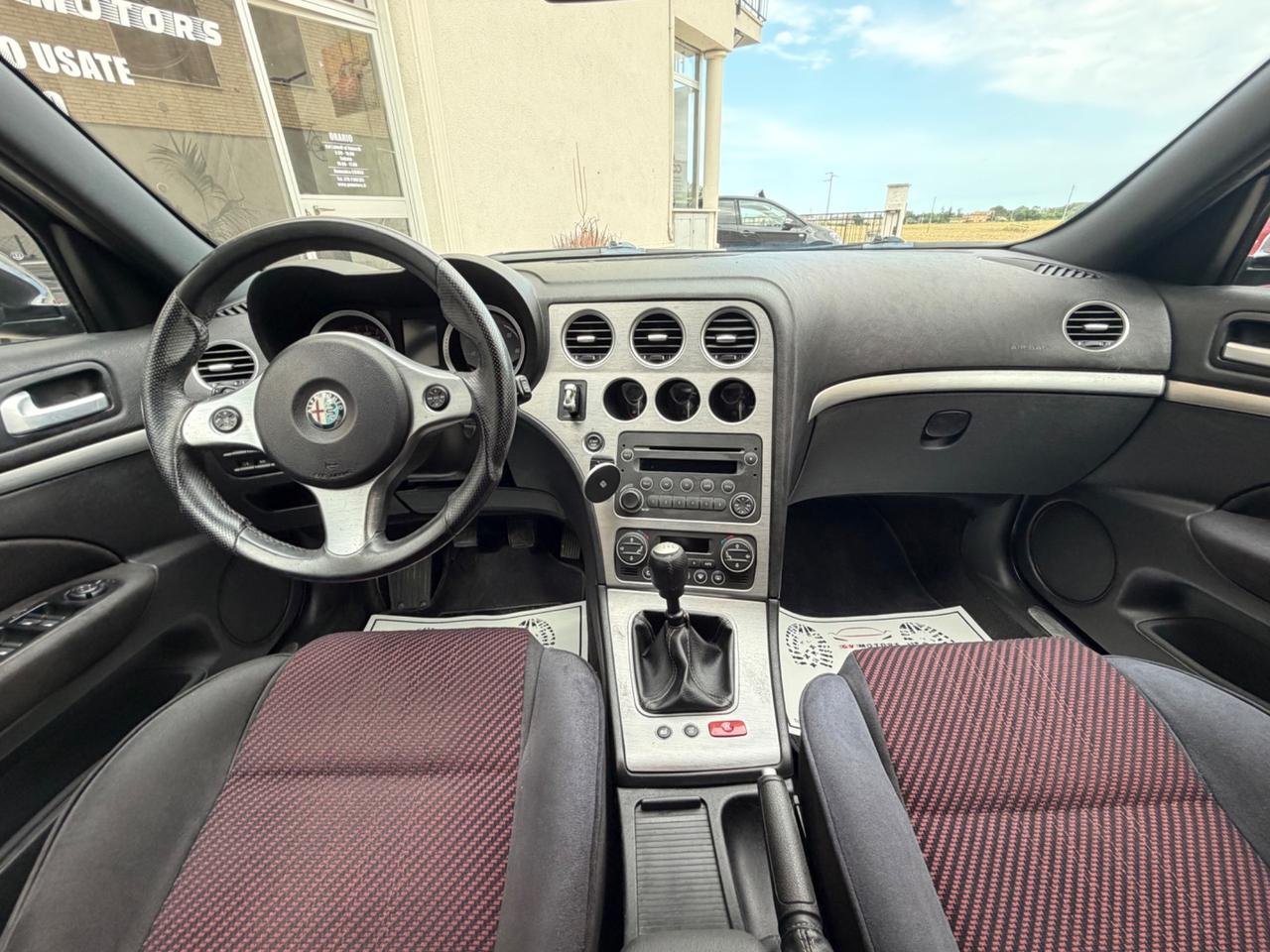 Alfa Romeo 159 1.9 JTDm 16V Sportwagon Exclusive