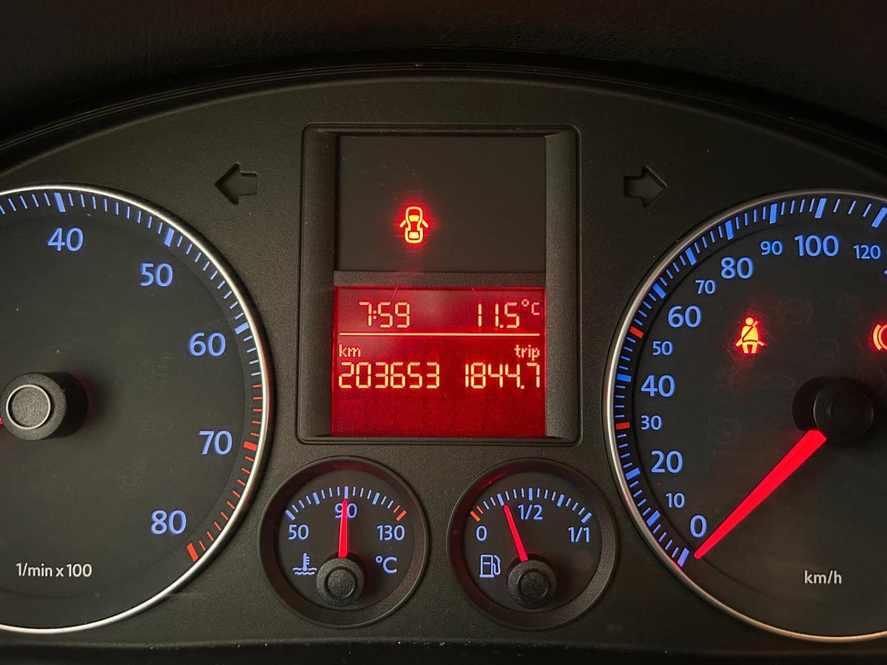 Volkswagen Golf Plus Comfortline 1.6-Ok Neopatent-Dettagli in Bio